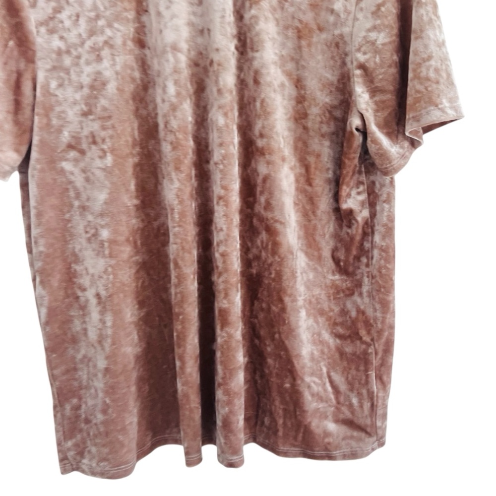 beach Lunch Lounge Velvet Blush Short Sleeve Top - Picture 2 of 4